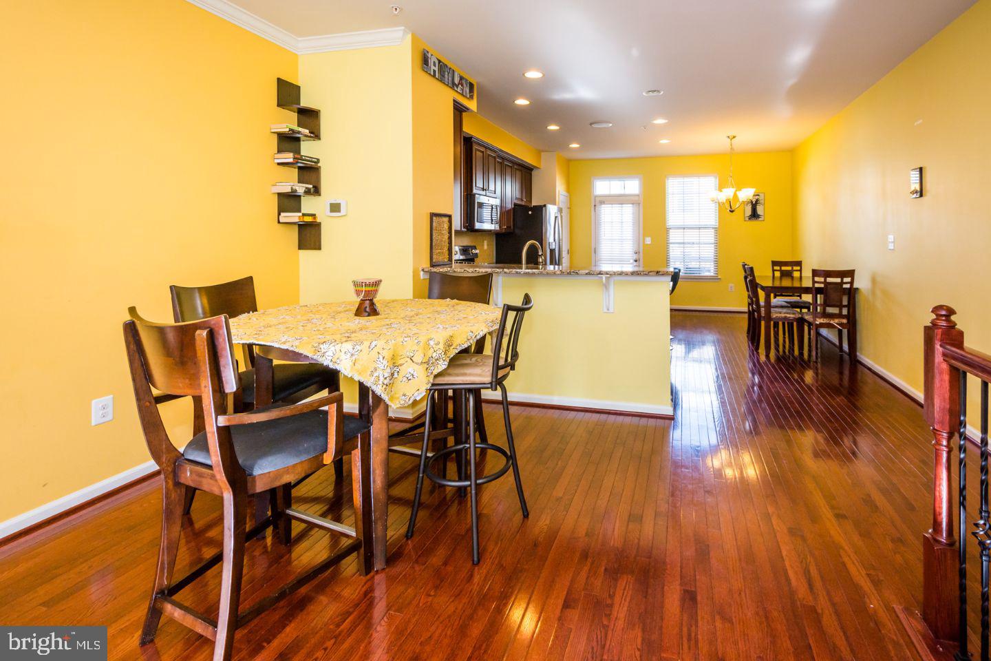 GREEKTOWN - Residential Lease