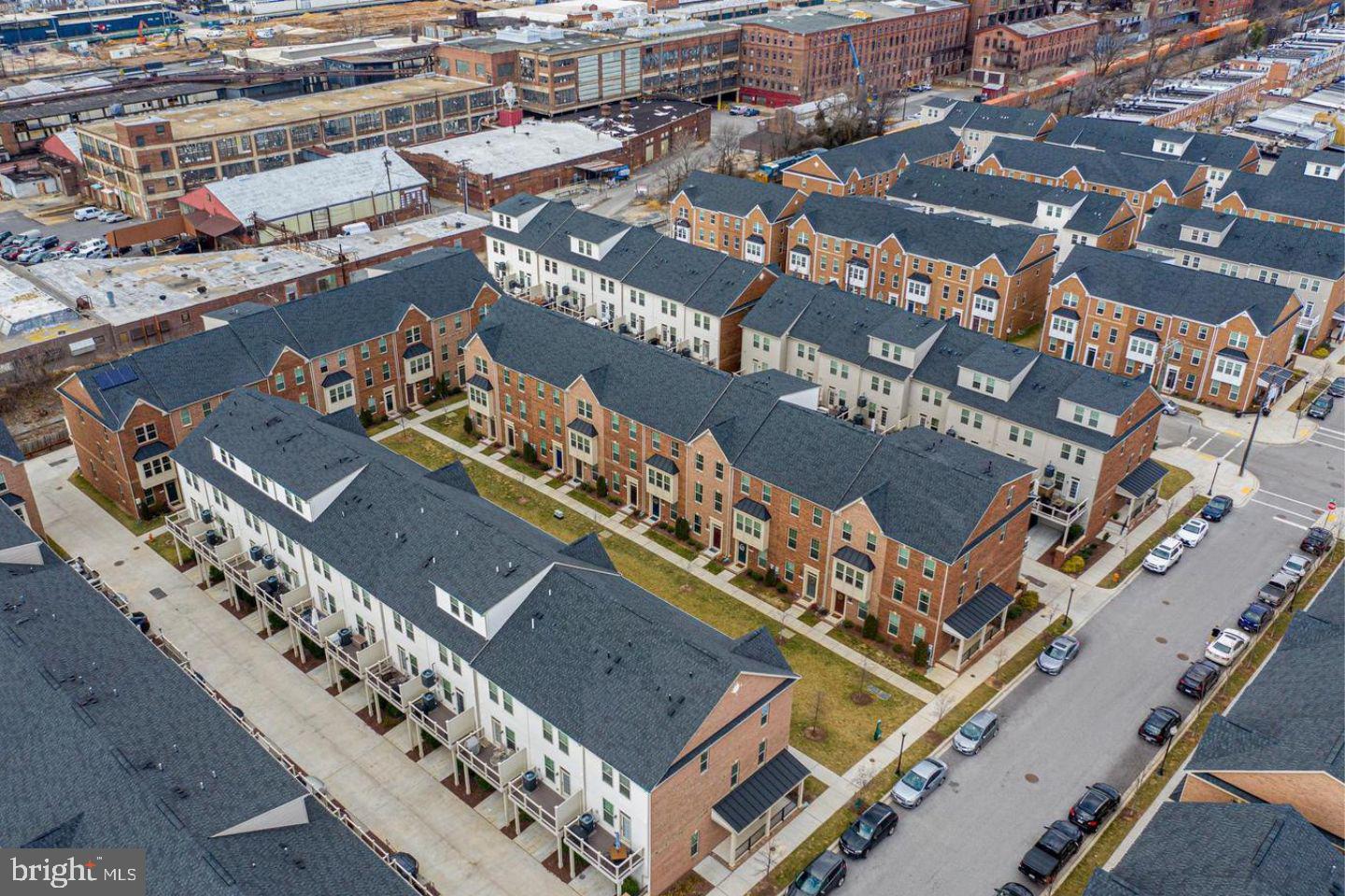 GREEKTOWN - Residential Lease