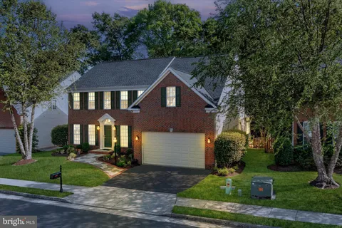 47433 River Crest Street, Sterling, VA MLS: VALO2095868
