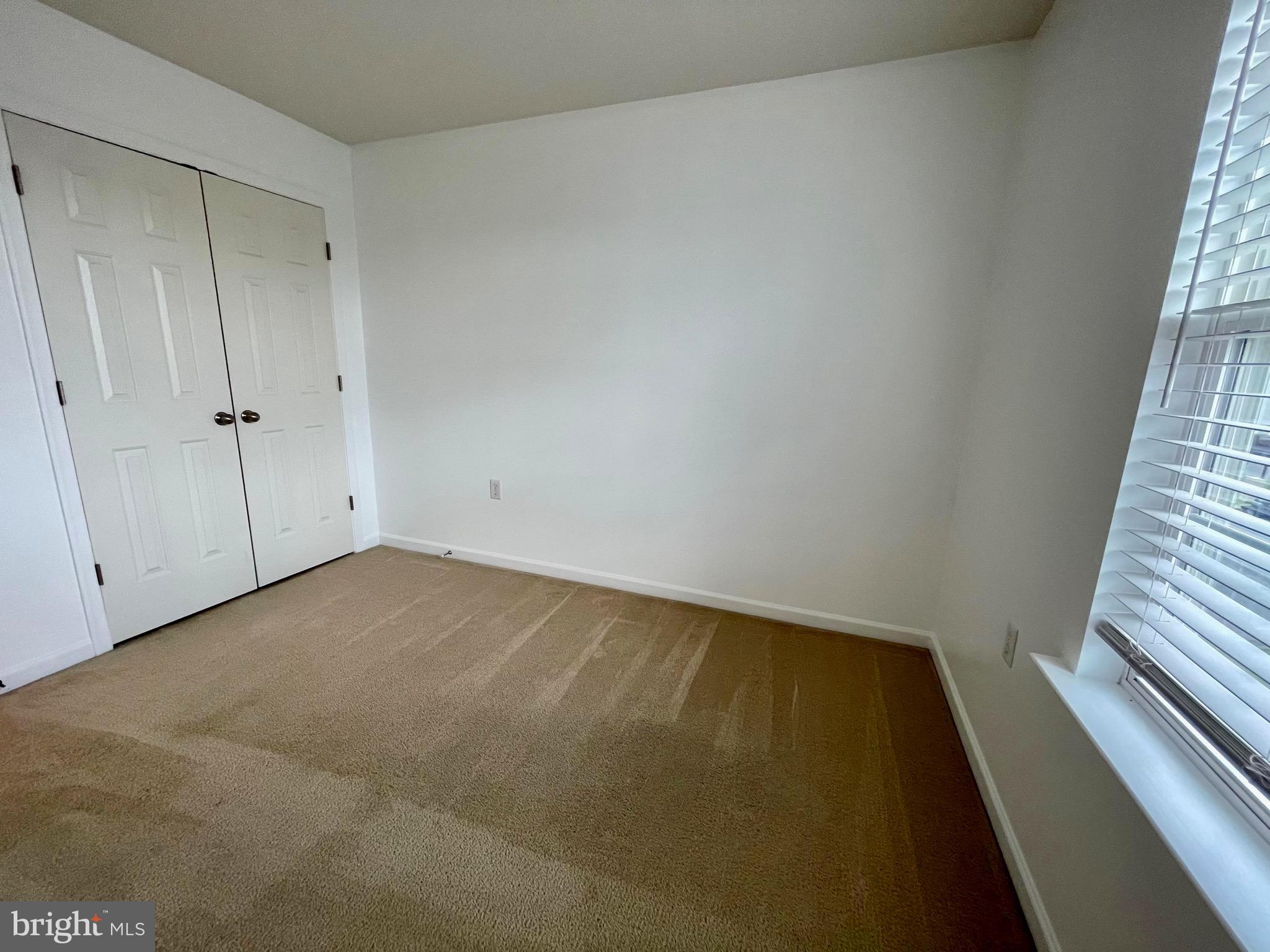 MANOR PARK - Residential