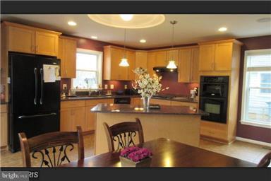 ROSEWOOD - Residential Lease