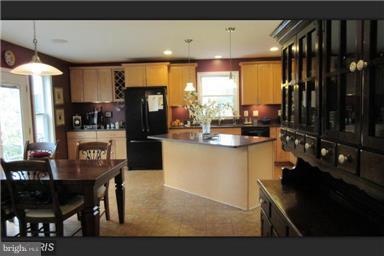 ROSEWOOD - Residential Lease