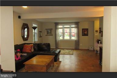 ROSEWOOD - Residential Lease