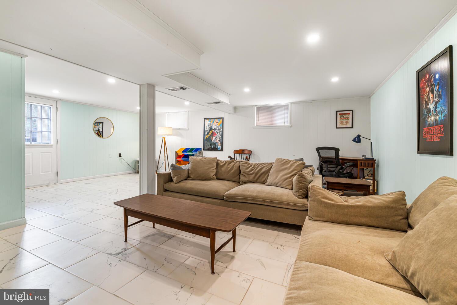 RIDDLEWOOD - Residential