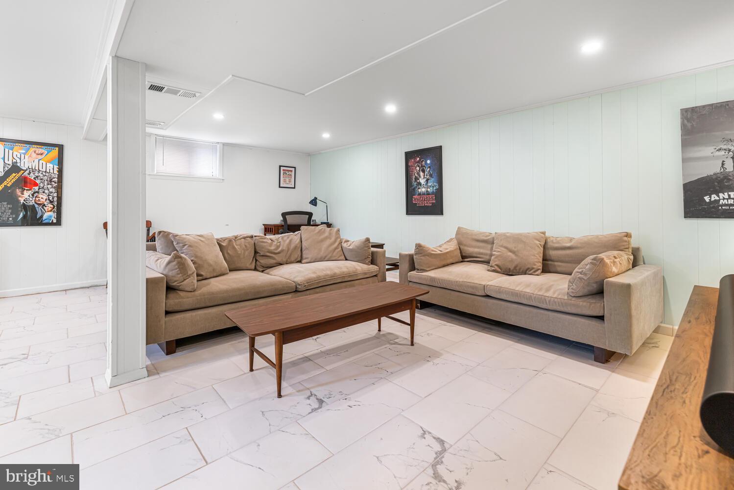 RIDDLEWOOD - Residential