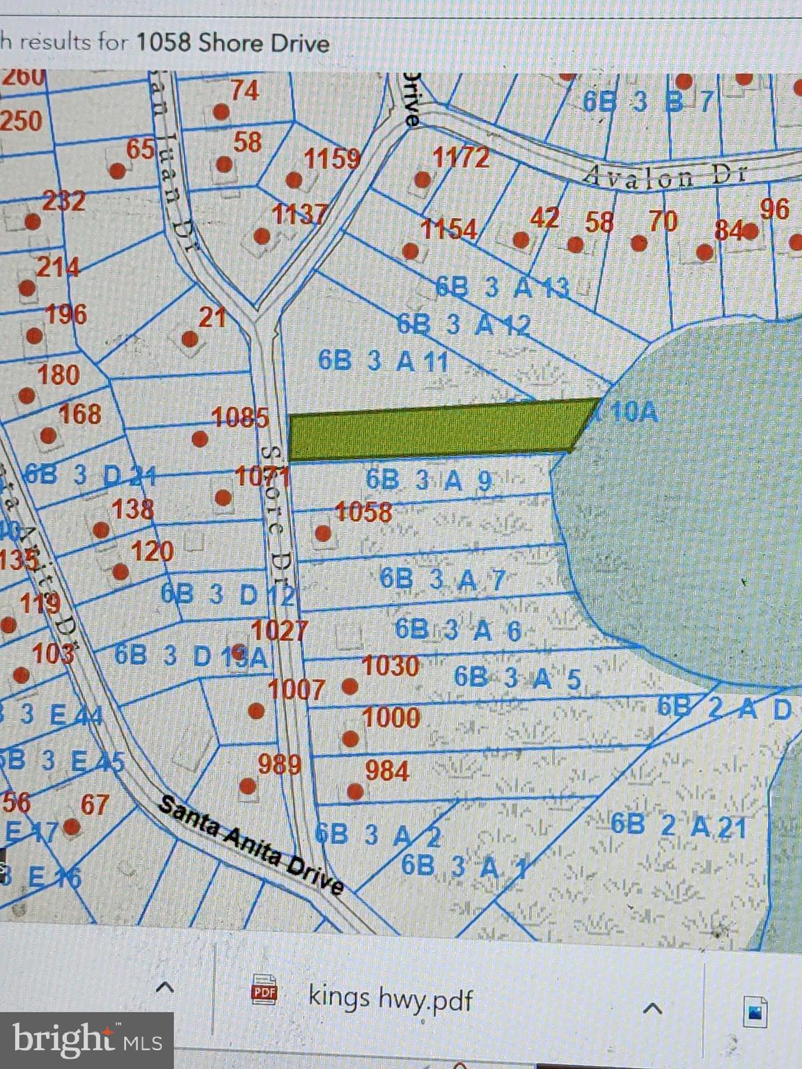 Main image without alt text