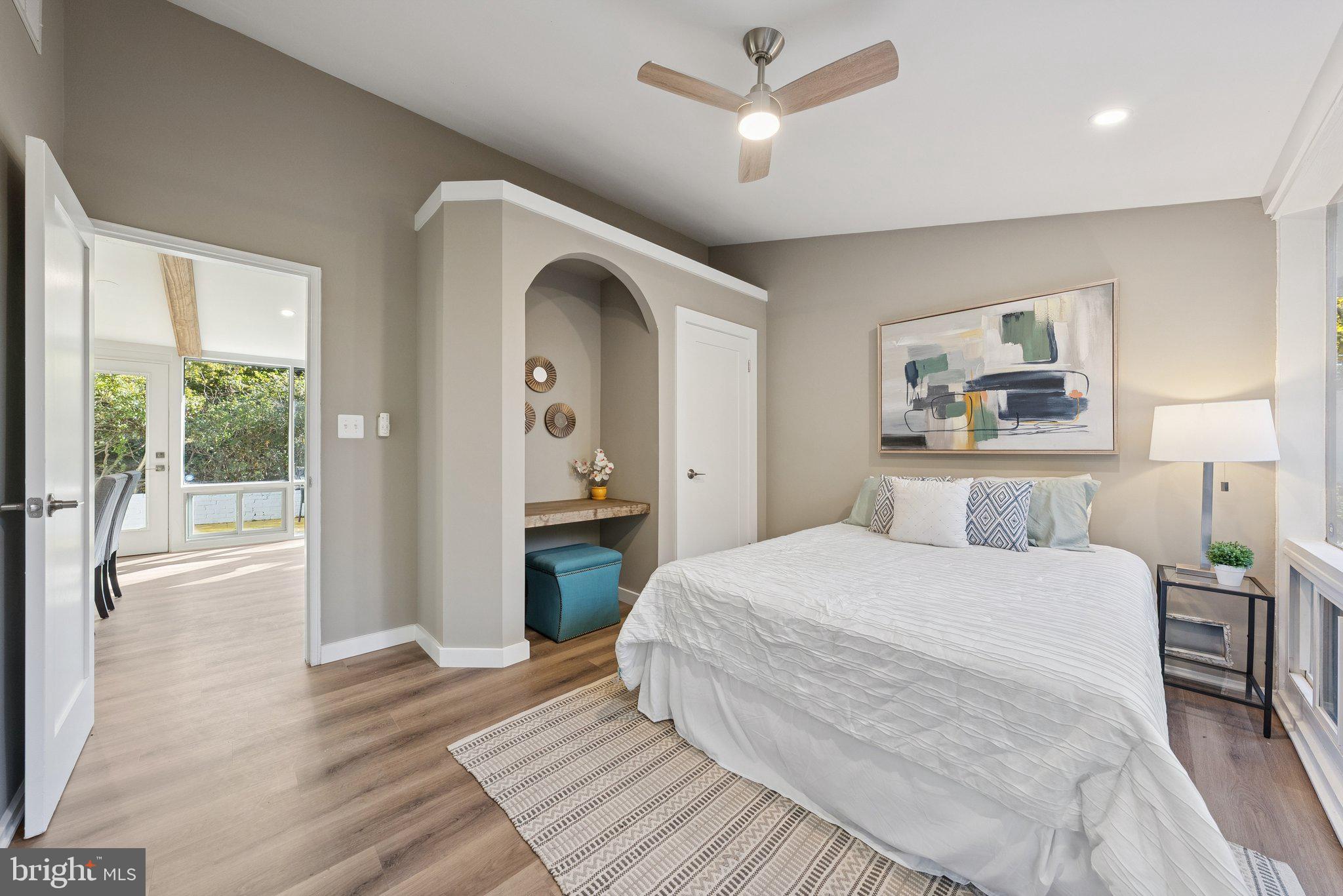 HAMMOND WOODS - Residential