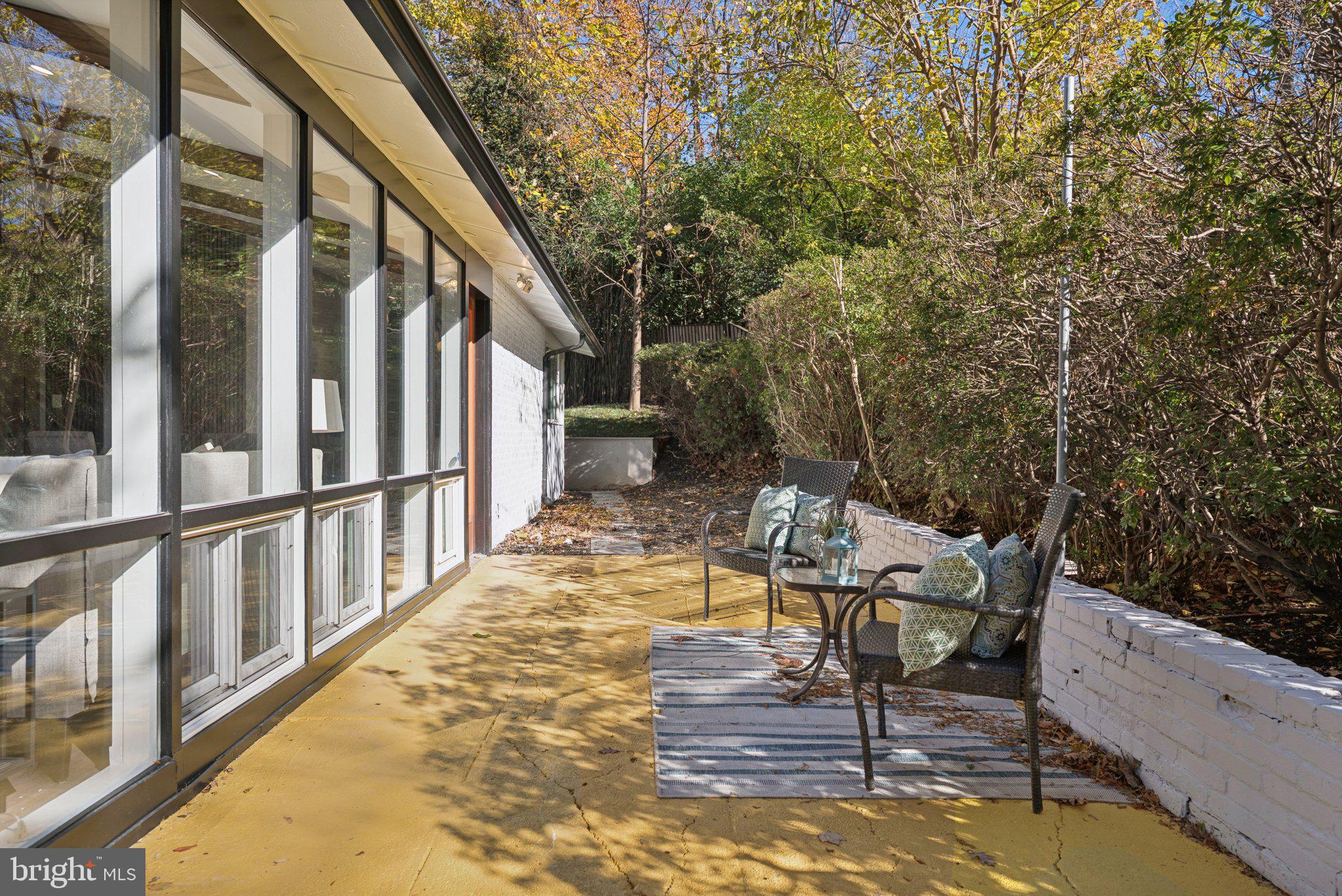 HAMMOND WOODS - Residential