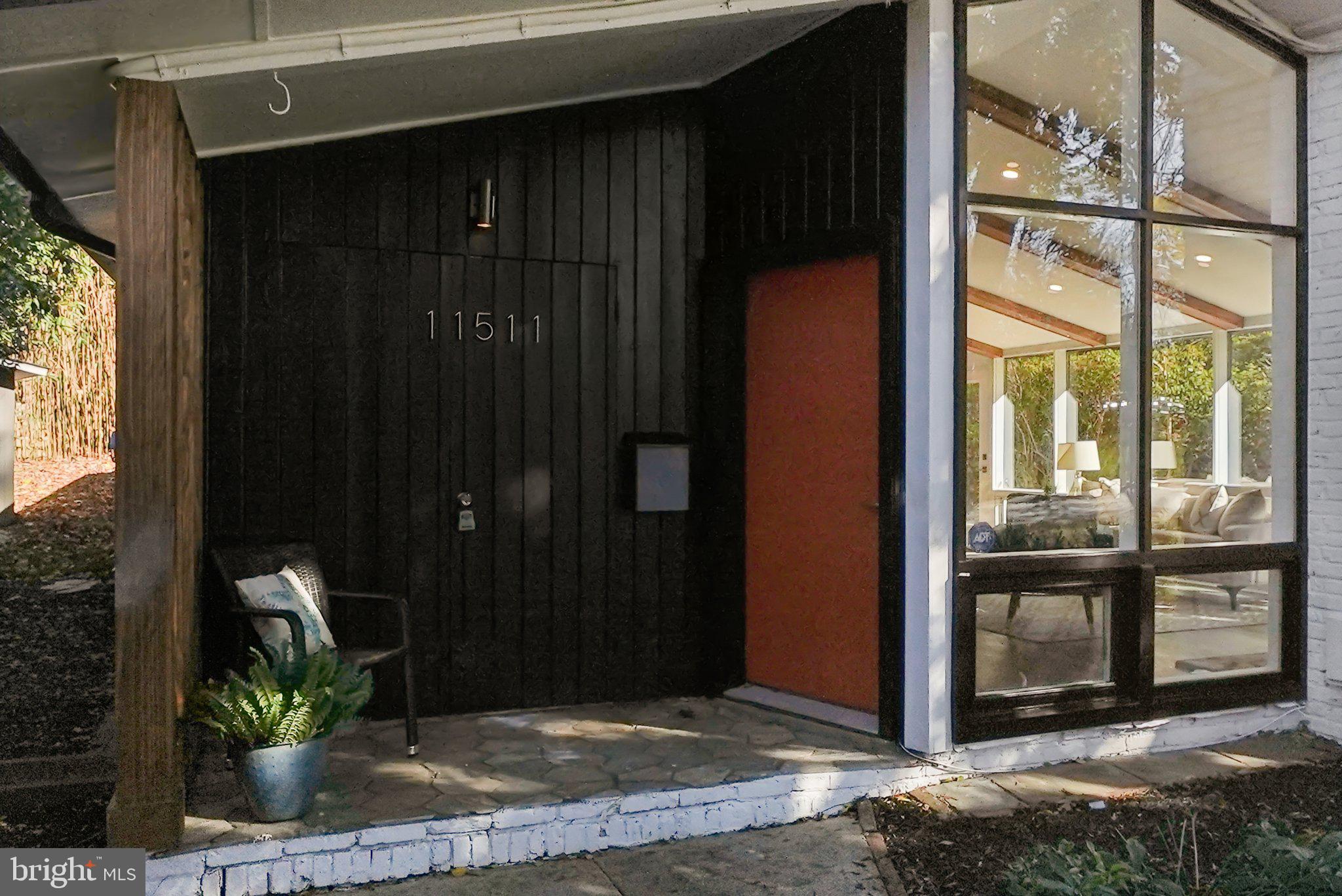 11511 HIGHVIEW AVENUE