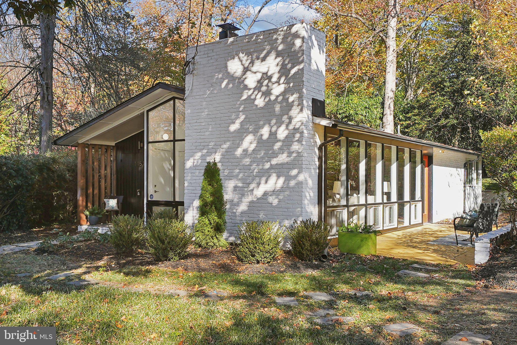 11511 HIGHVIEW AVENUE