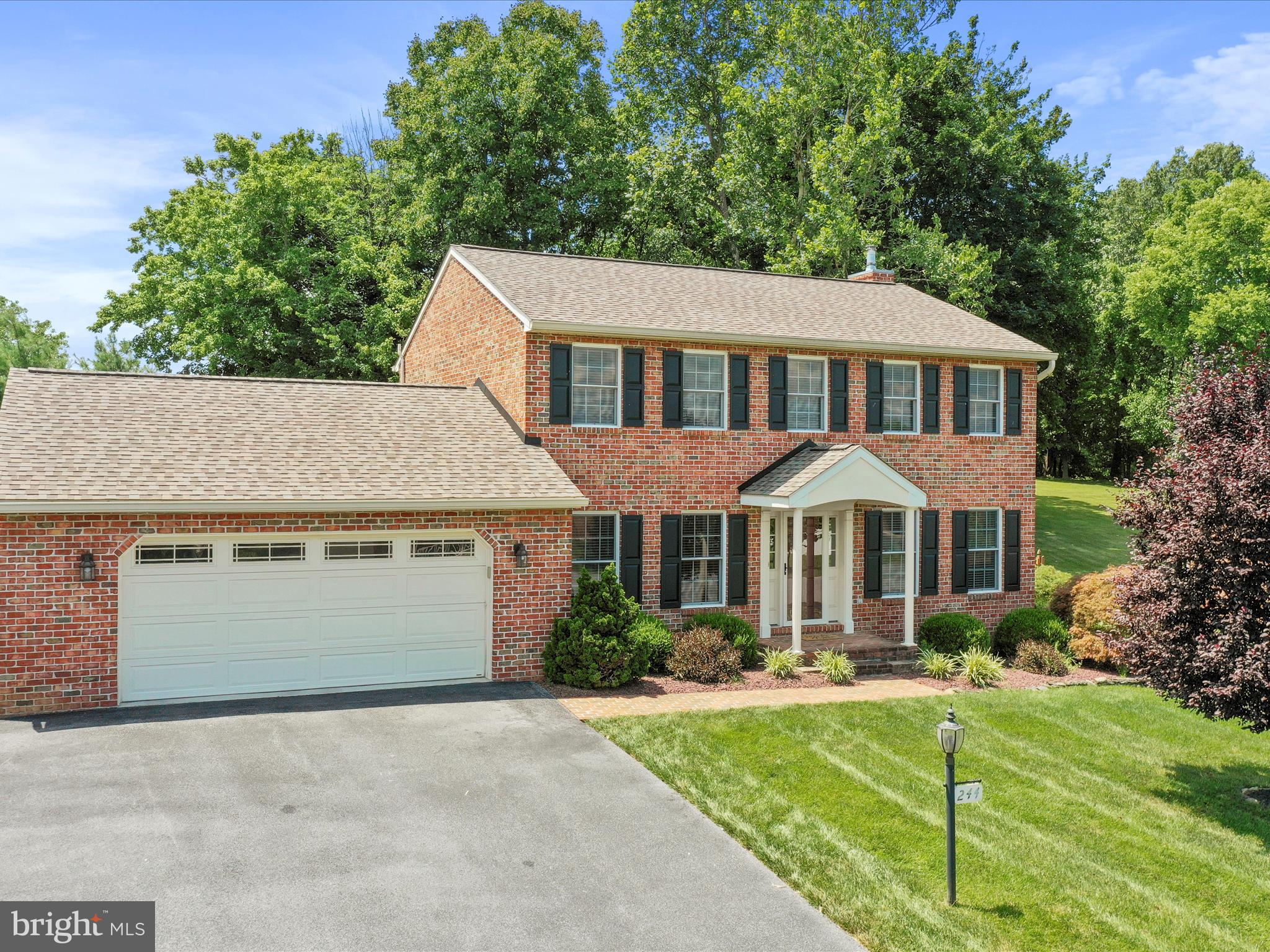244 MONTCLAIR COURT