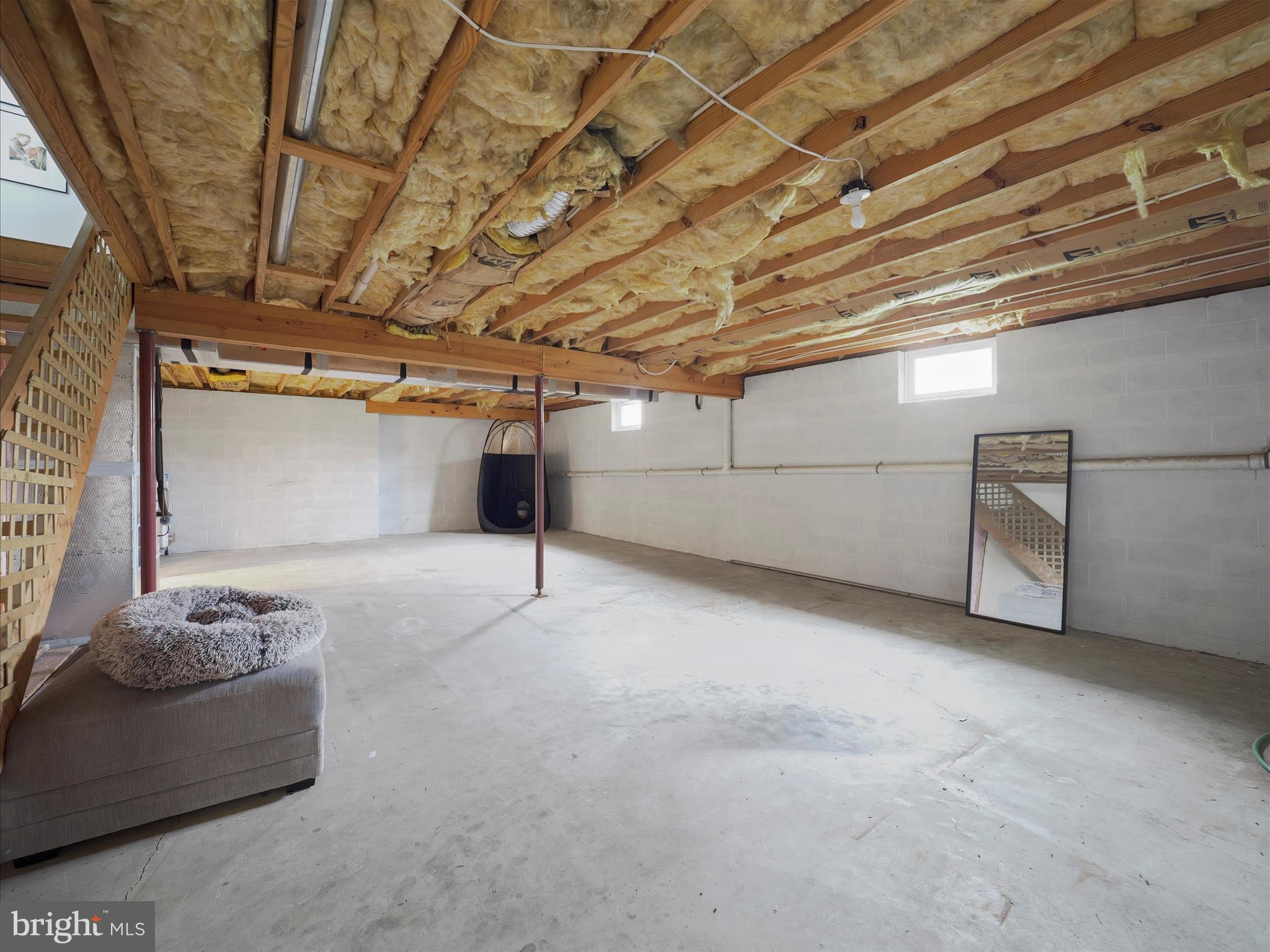 MAUGANS MEADOWS - Residential