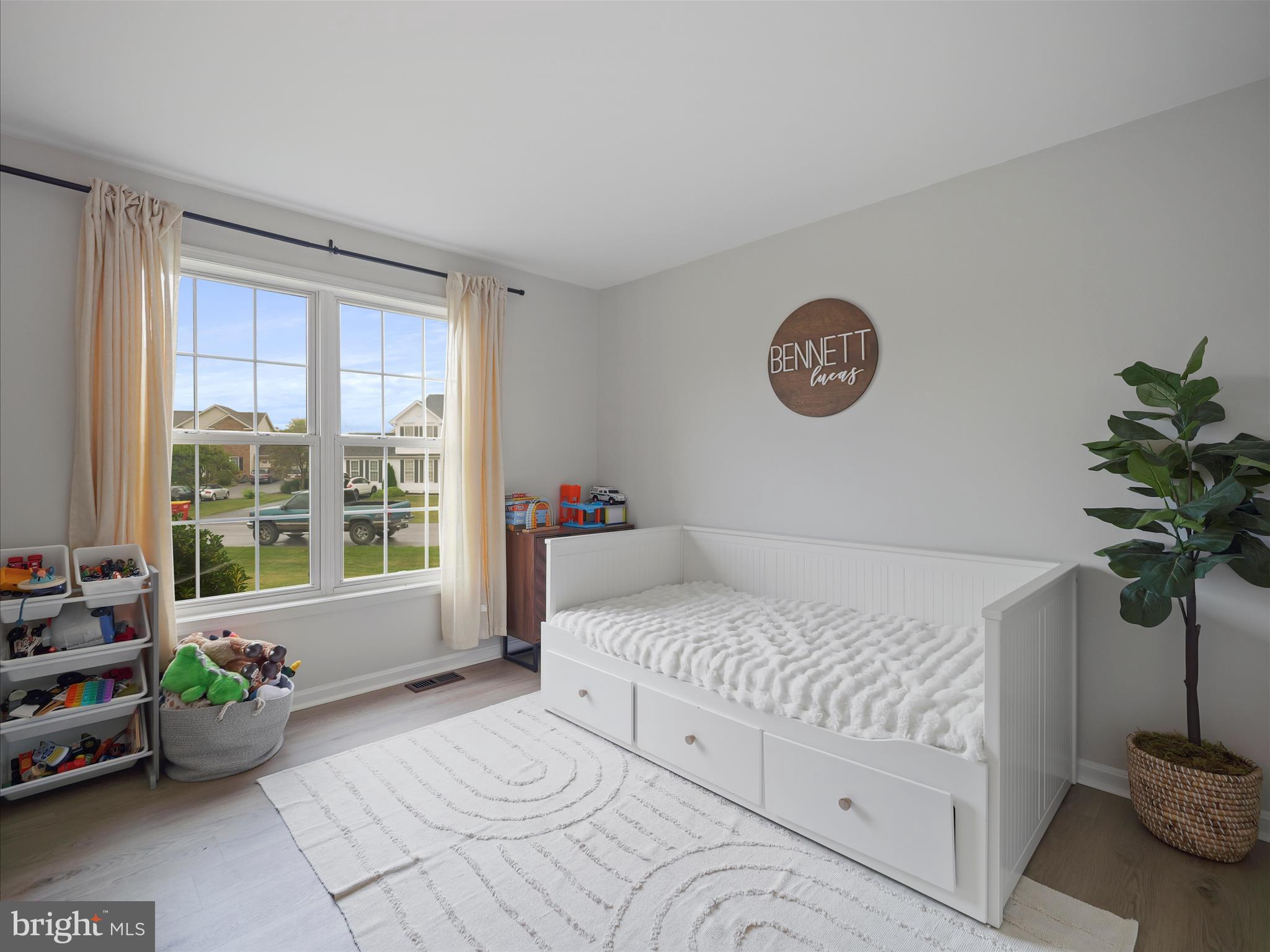 MAUGANS MEADOWS - Residential