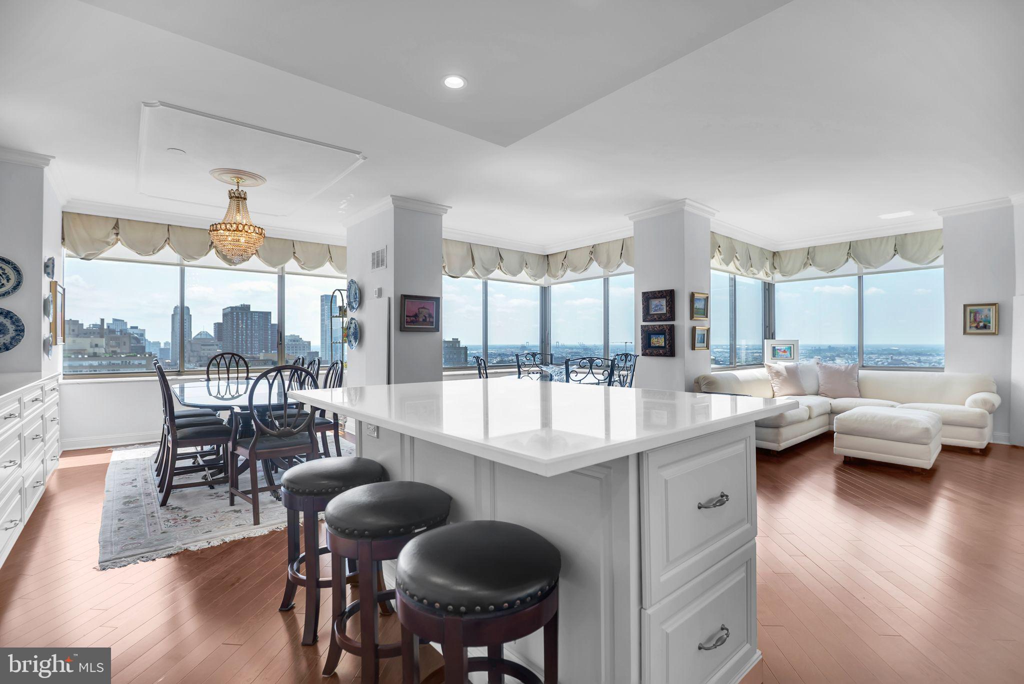 202 W RITTENHOUSE SQUARE 10 2506
