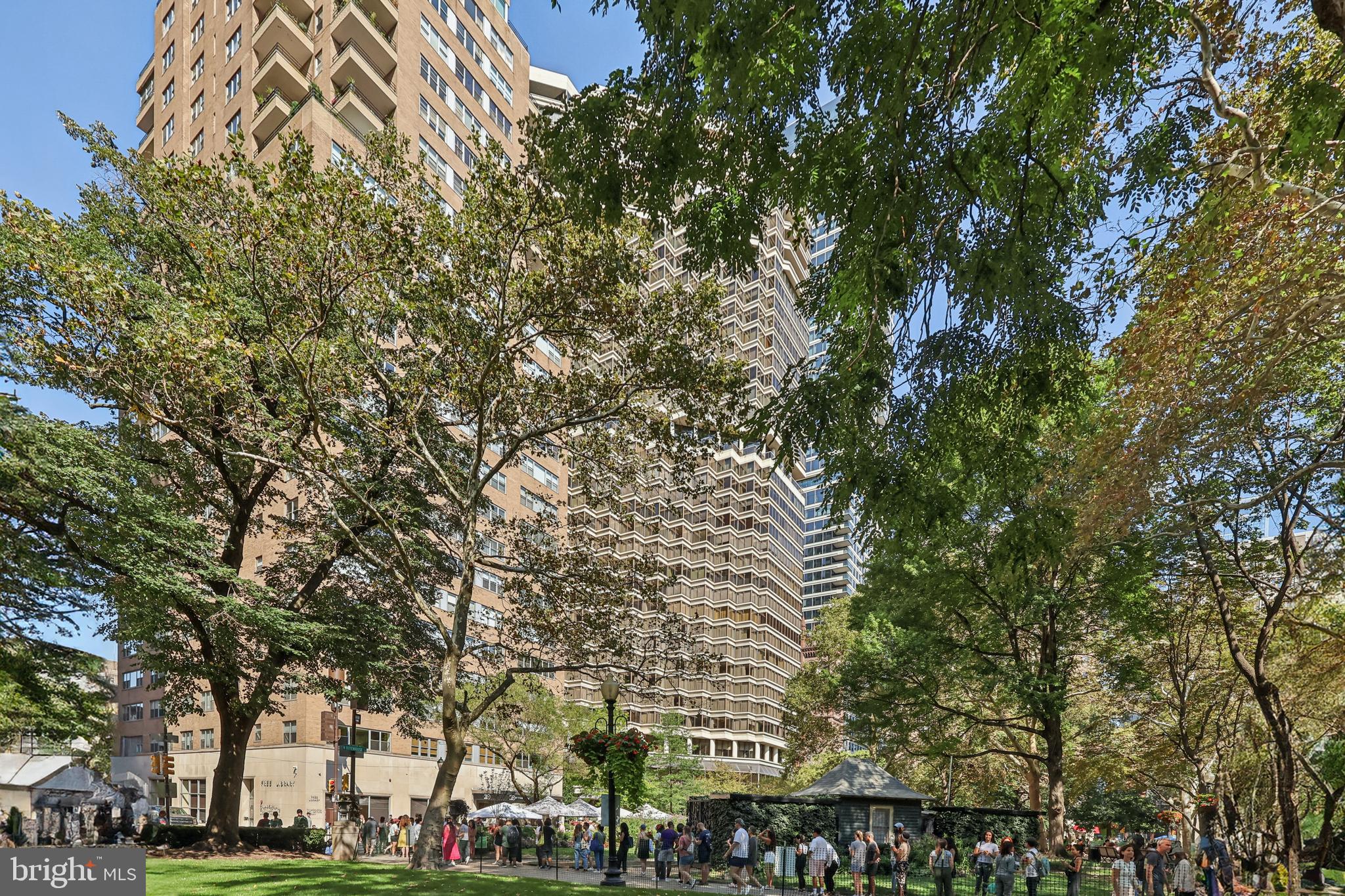 RITTENHOUSE SQUARE - Residential