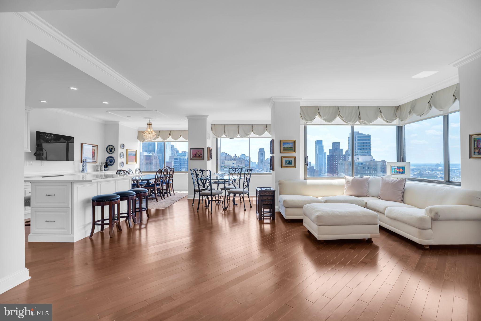 RITTENHOUSE SQUARE - Residential