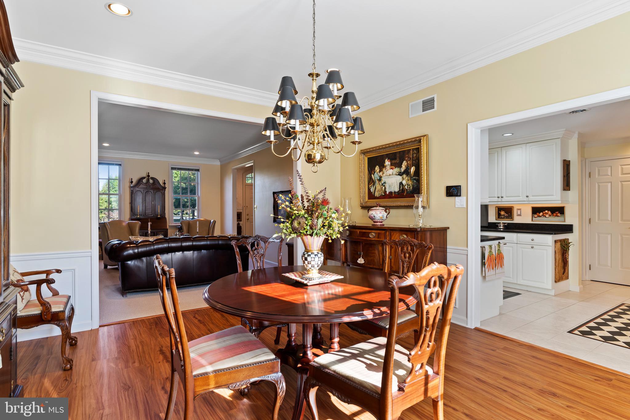 DEVONSHIRE SQUARE - Residential