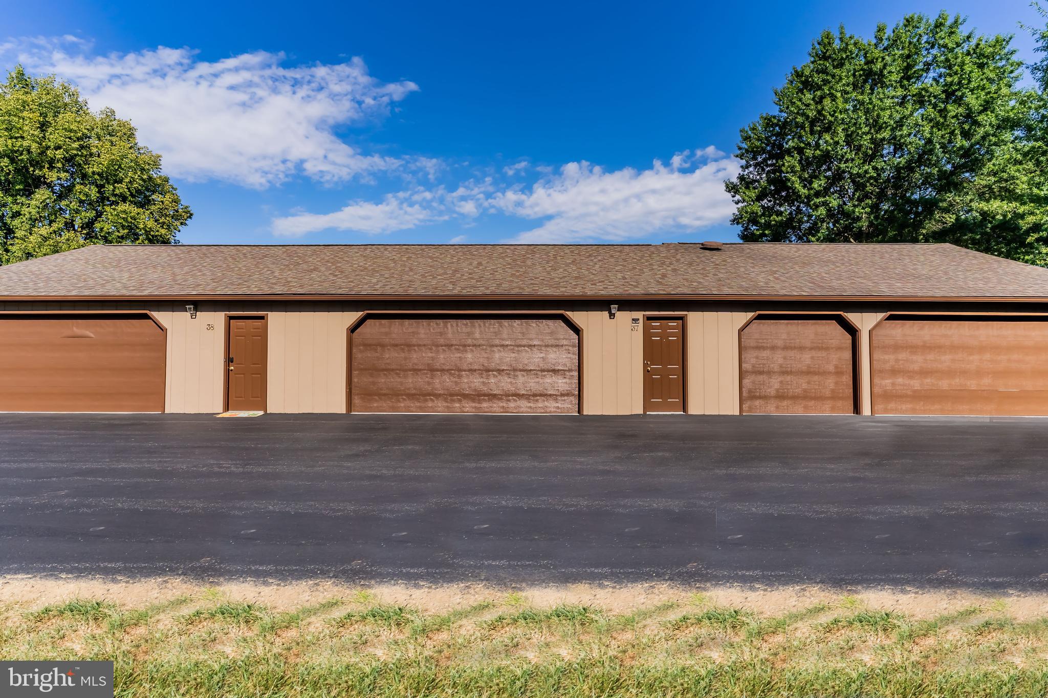 DEVONSHIRE SQUARE - Residential