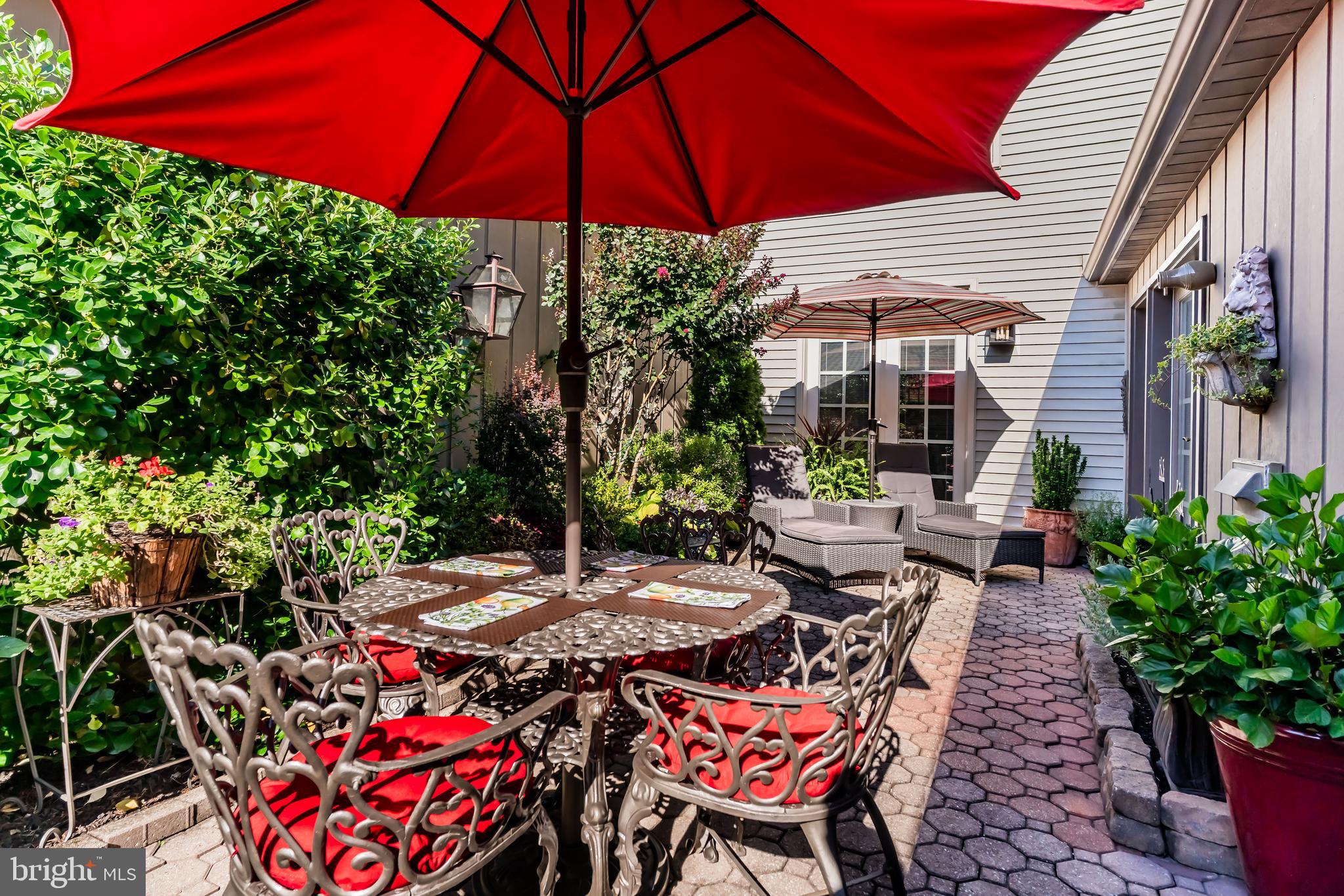 DEVONSHIRE SQUARE - Residential