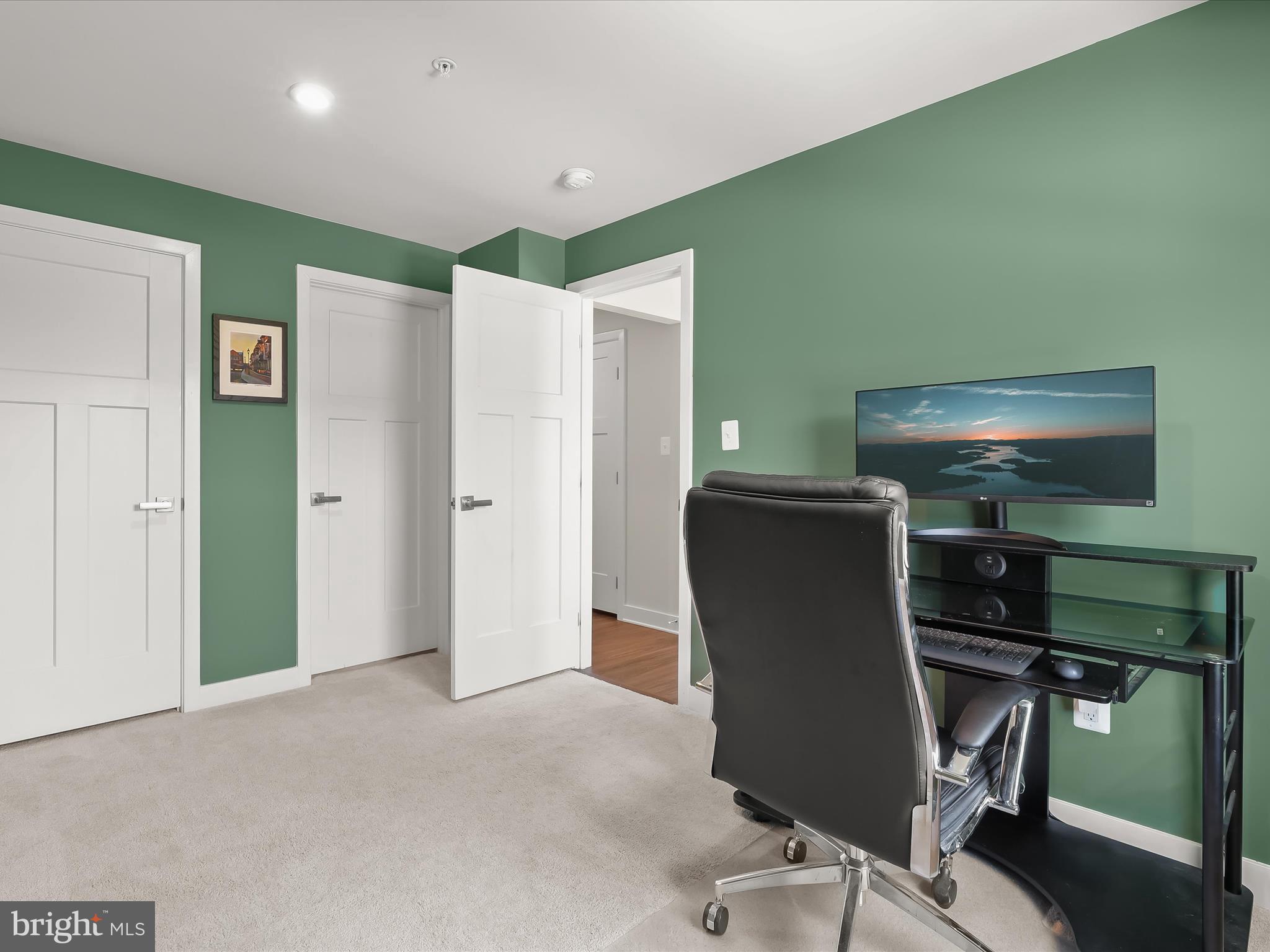 GREENLEIGH AT CROSSROADS - Residential