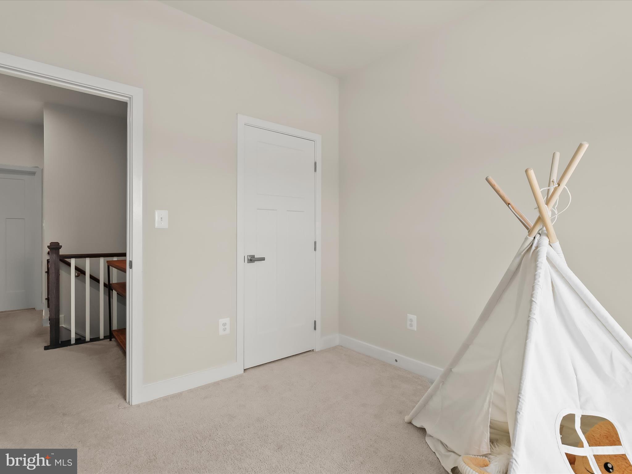 GREENLEIGH AT CROSSROADS - Residential