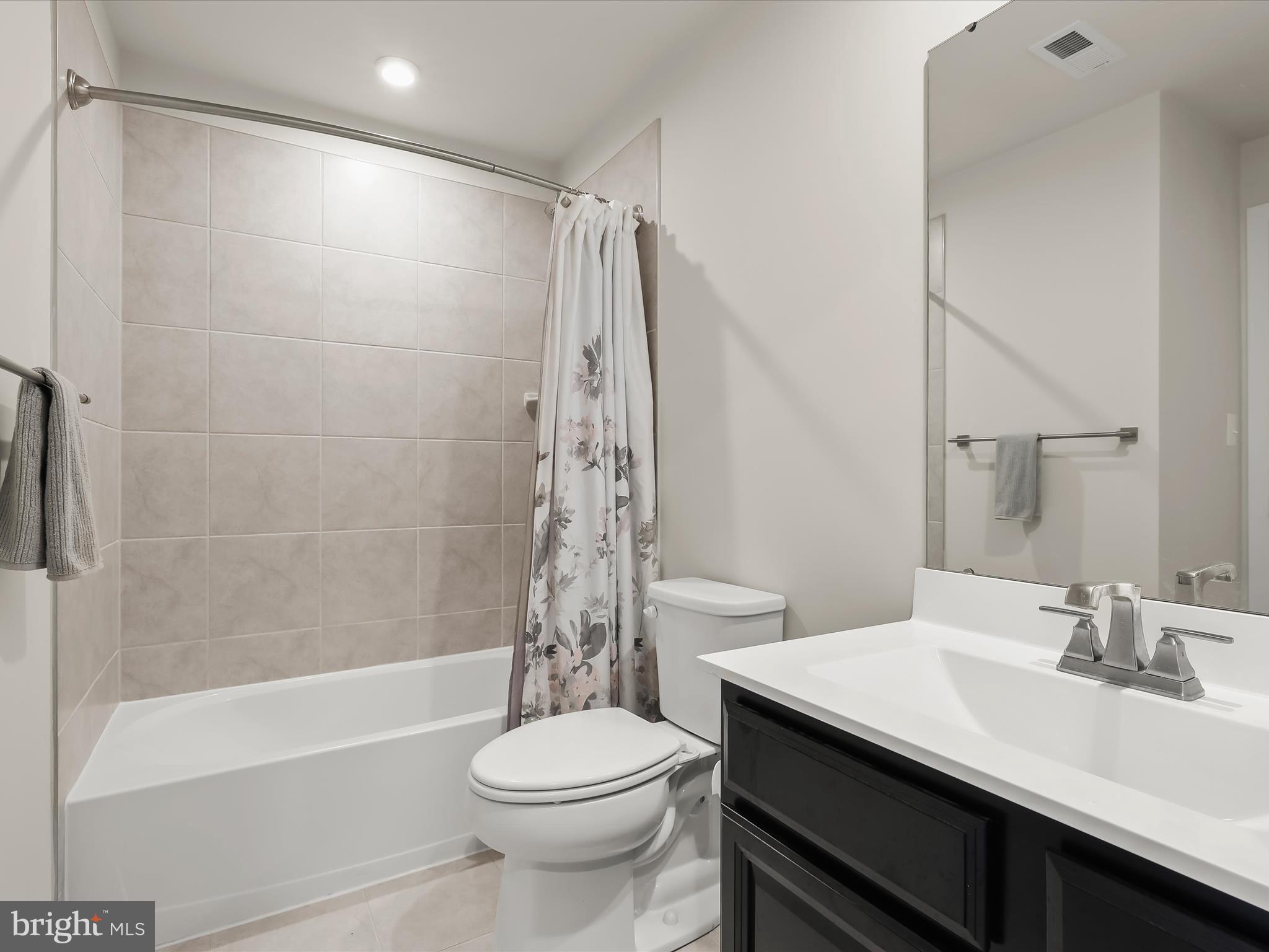 GREENLEIGH AT CROSSROADS - Residential