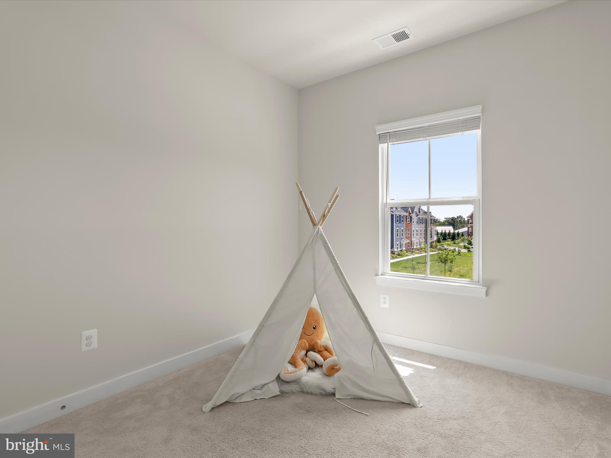 GREENLEIGH AT CROSSROADS - Residential