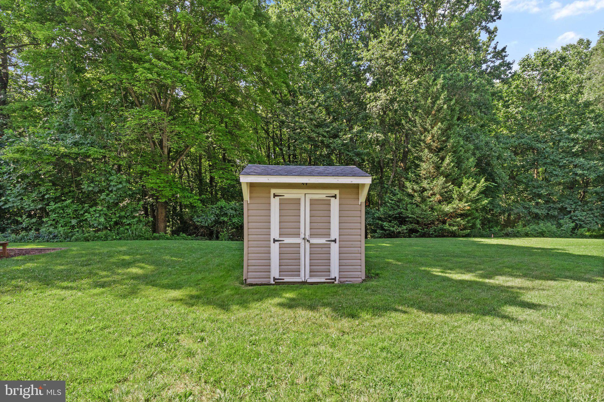 BELLE MANOR - Residential