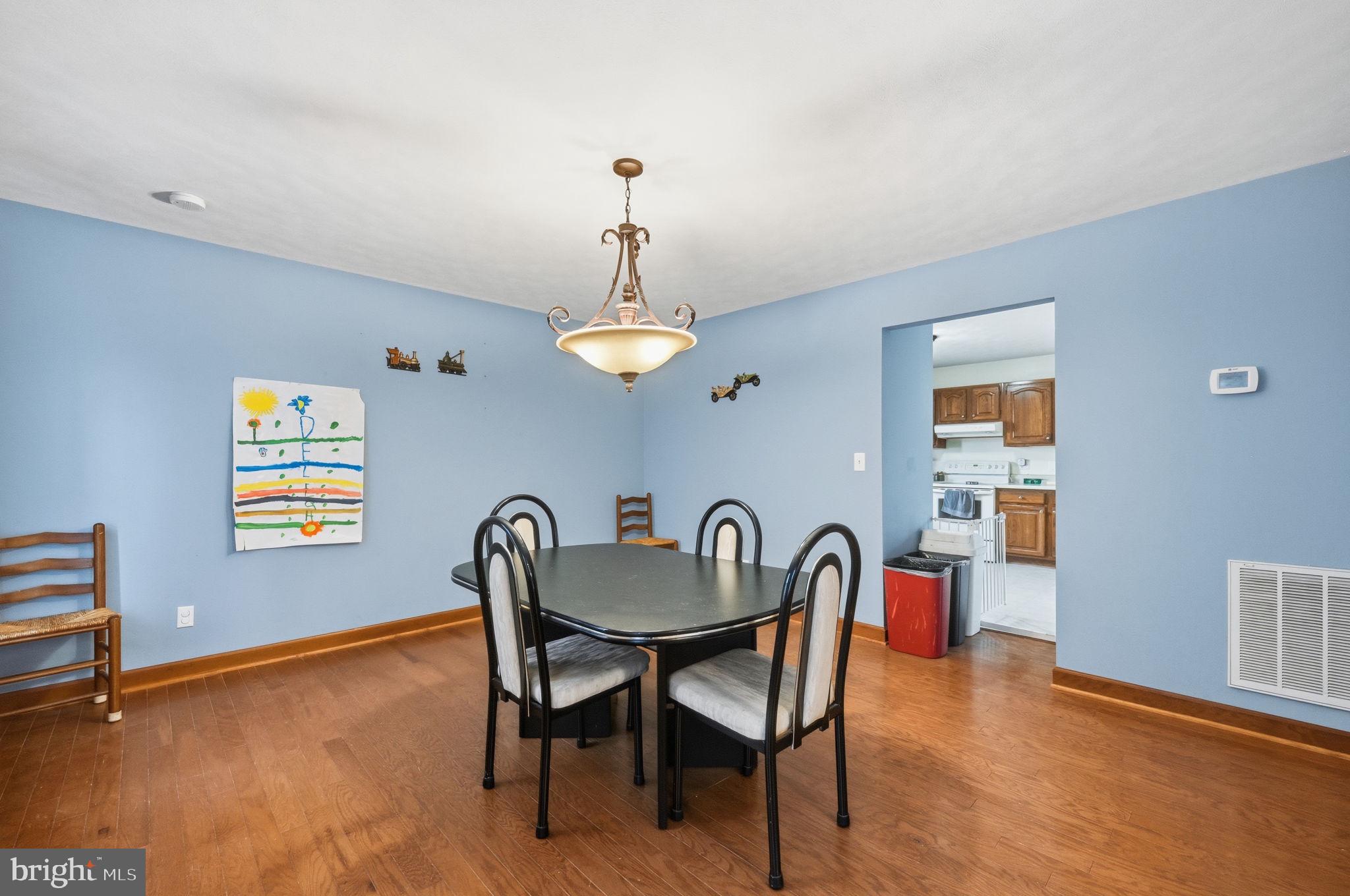 LAKE MONTICELLO - Residential