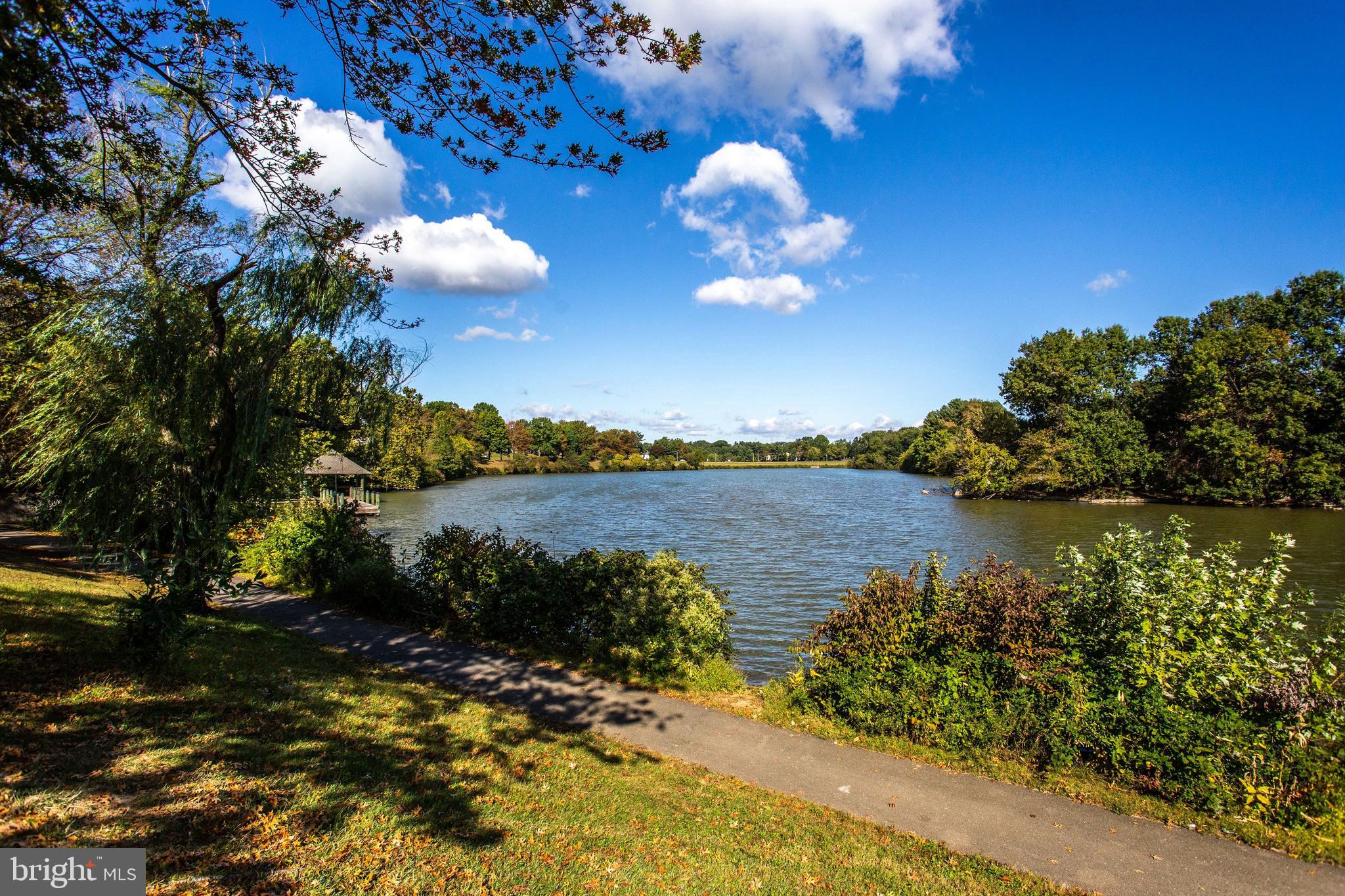 DOCKSIDE - Residential
