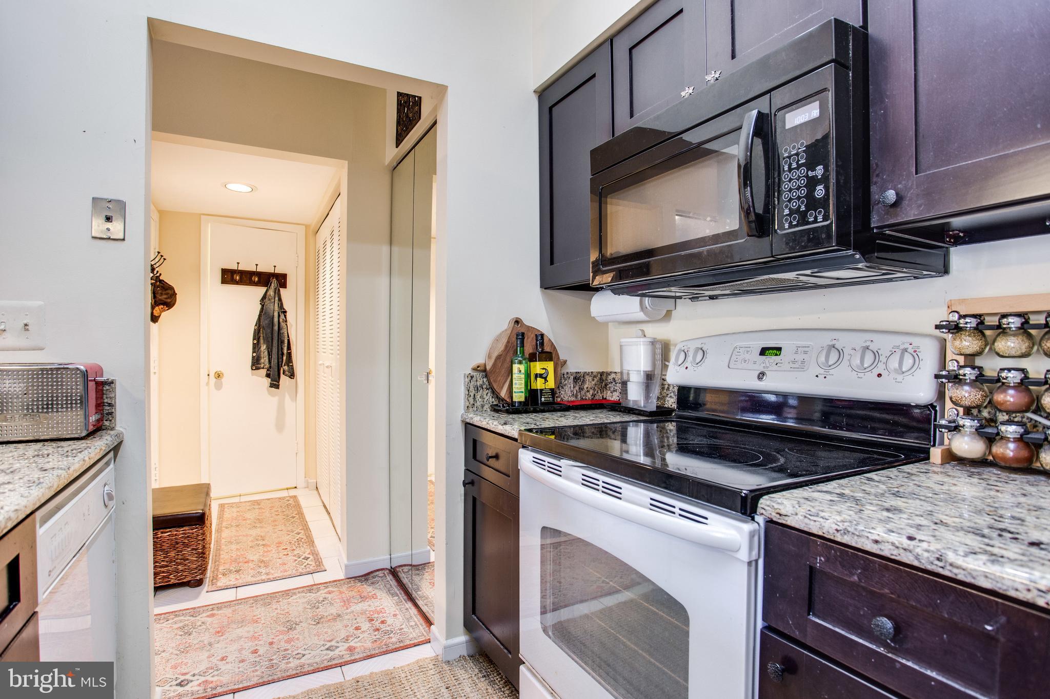 DOCKSIDE - Residential