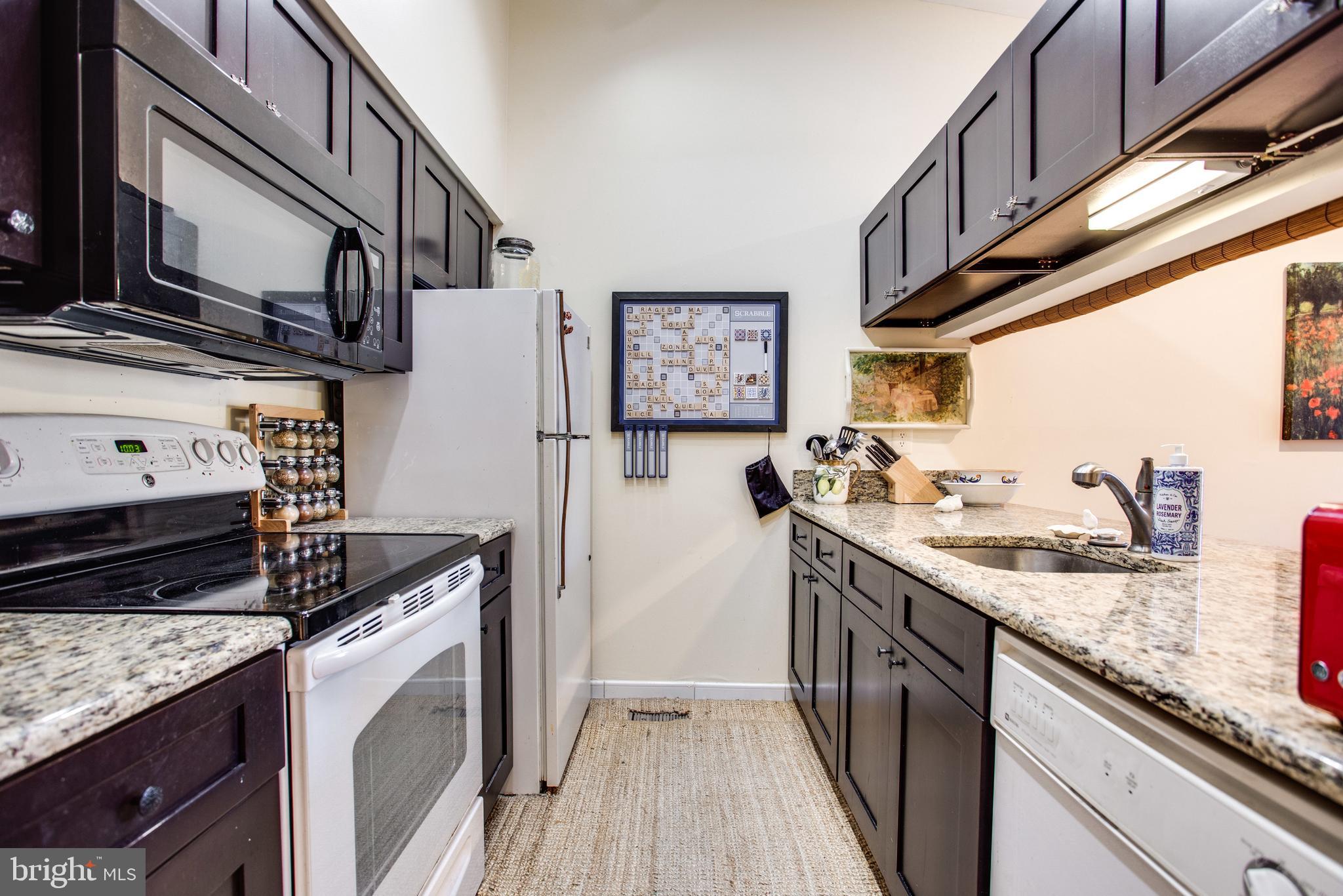 DOCKSIDE - Residential