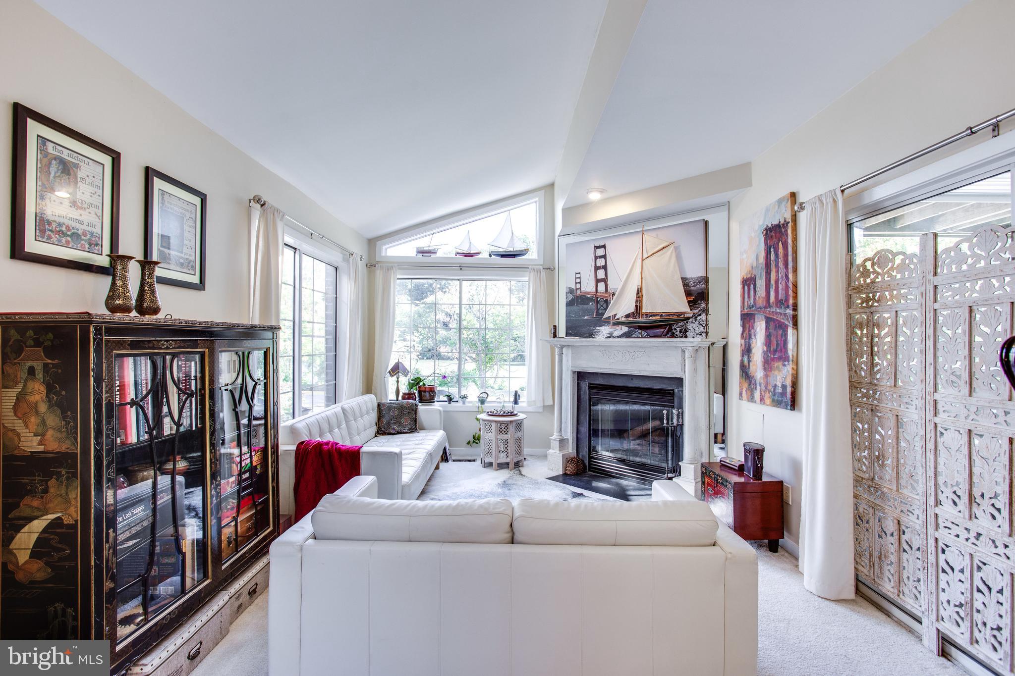 DOCKSIDE - Residential