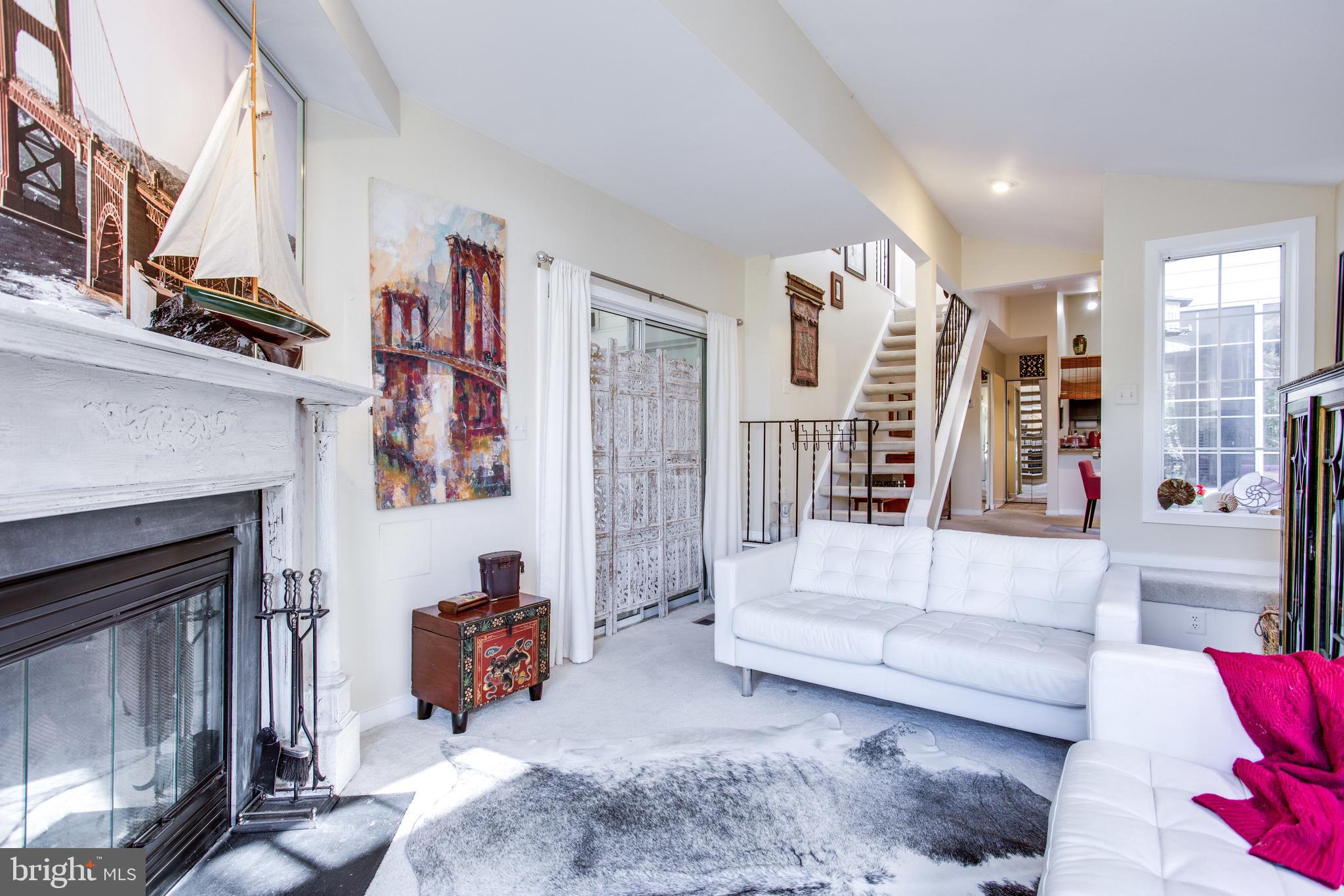 DOCKSIDE - Residential