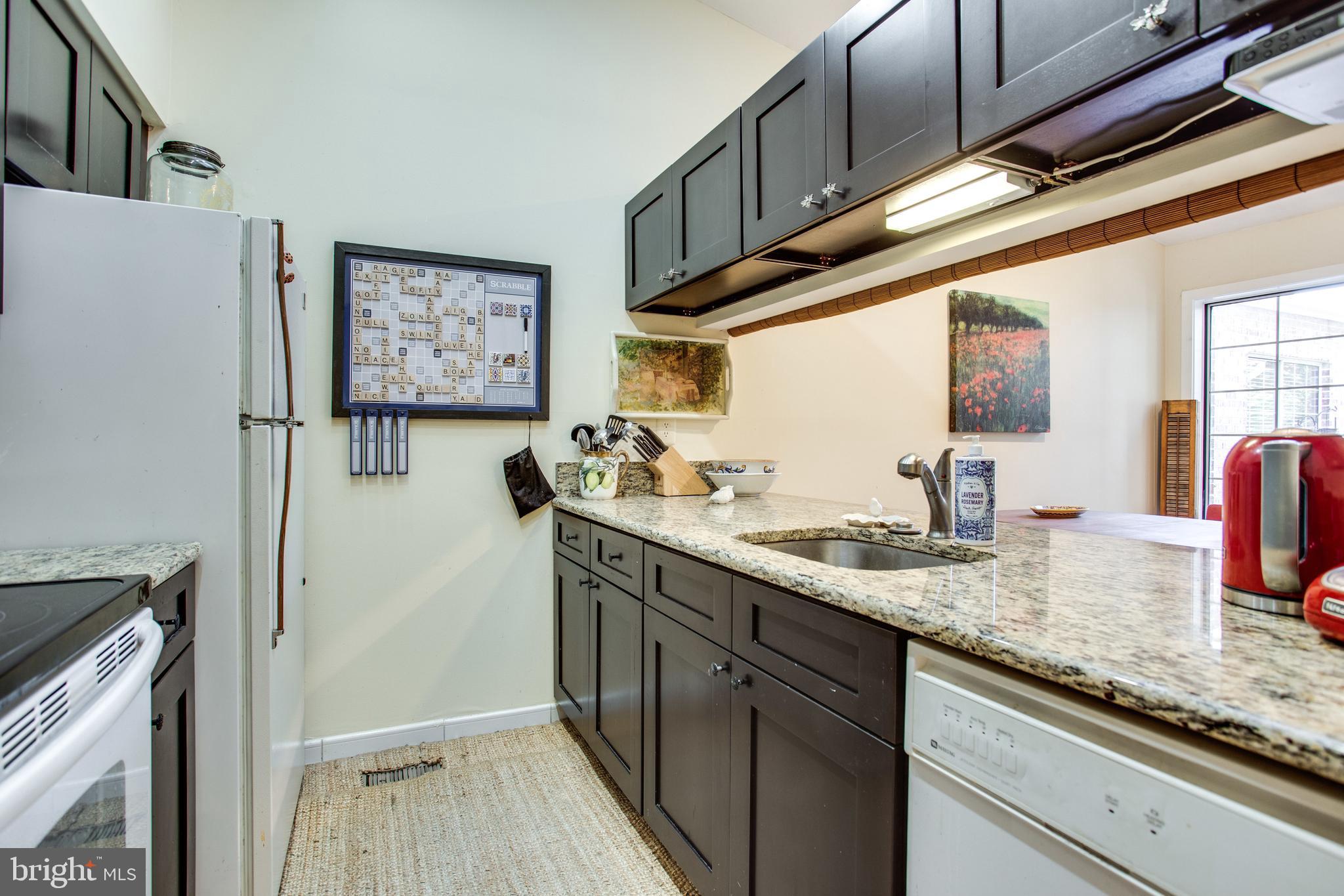 DOCKSIDE - Residential