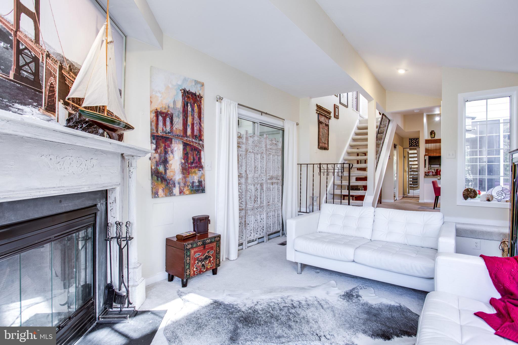 DOCKSIDE - Residential