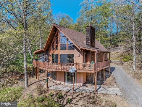 80 PURPLE FINCH LANE BERKELEY SPRINGS WV 25411