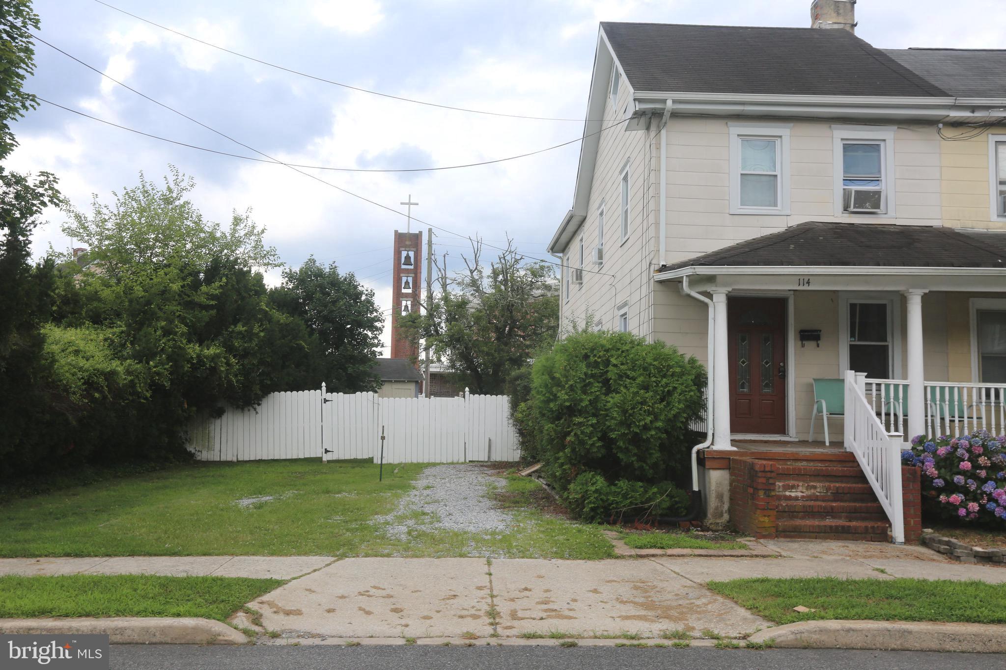 114 ELLIS STREET