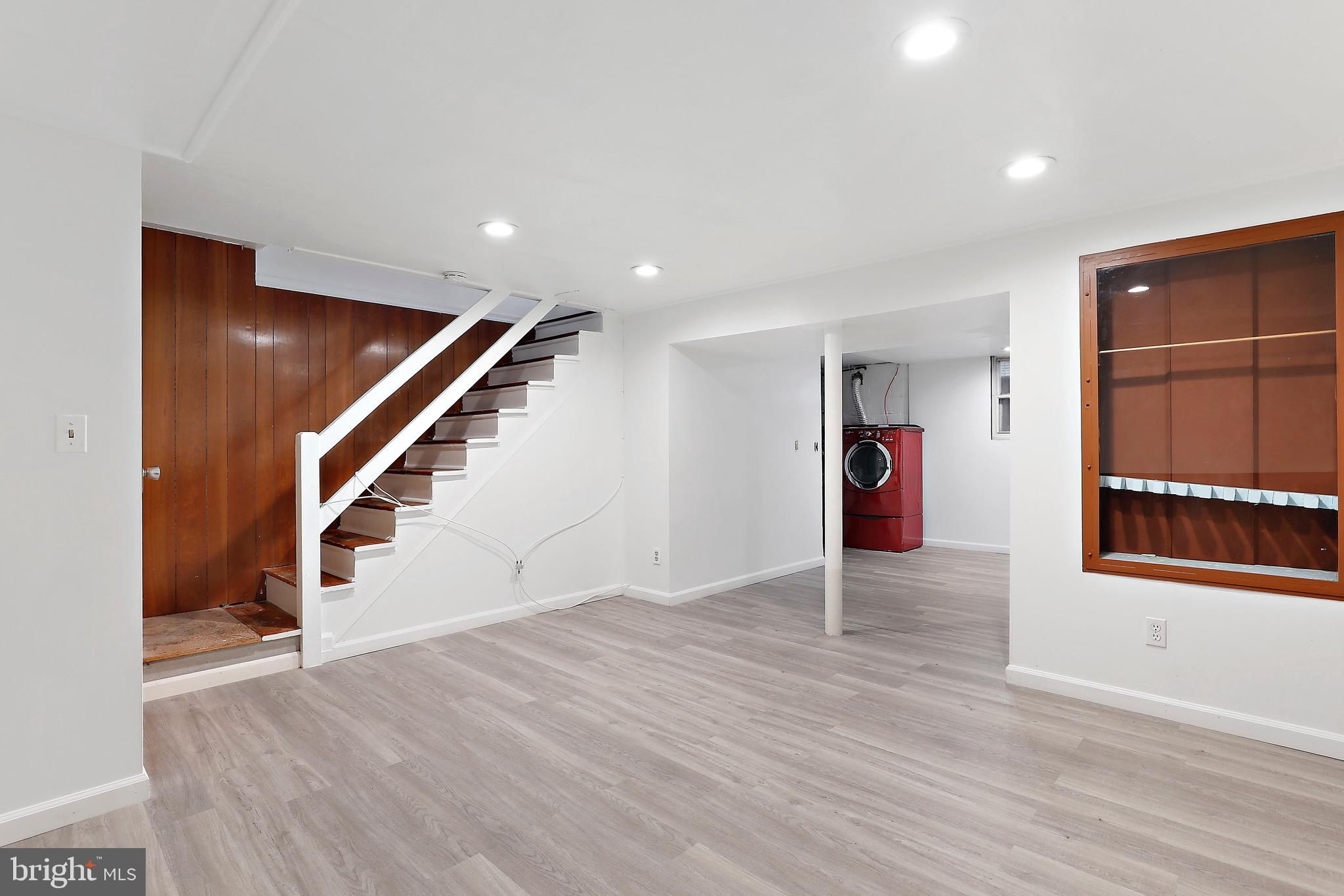 BEECHFIELD - Residential Lease