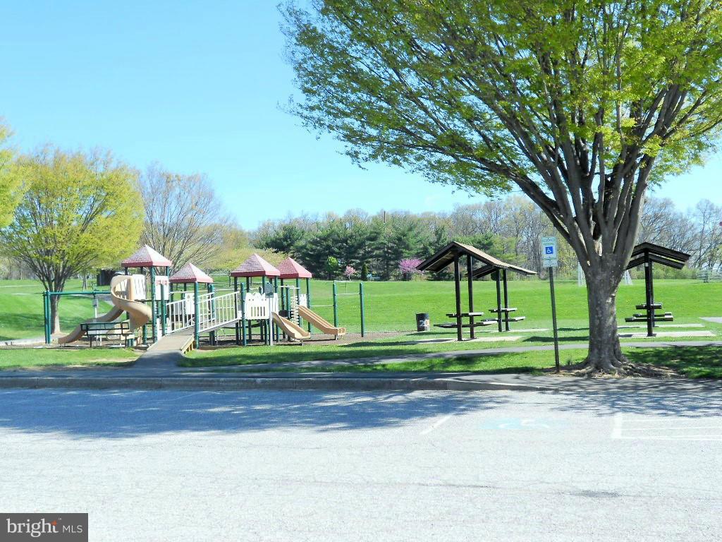 PHEASANT RUN - Residential