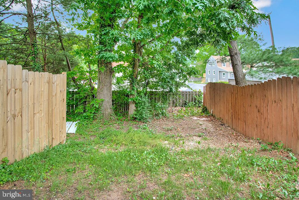 VILLAGE TOWNHOMES - Residential