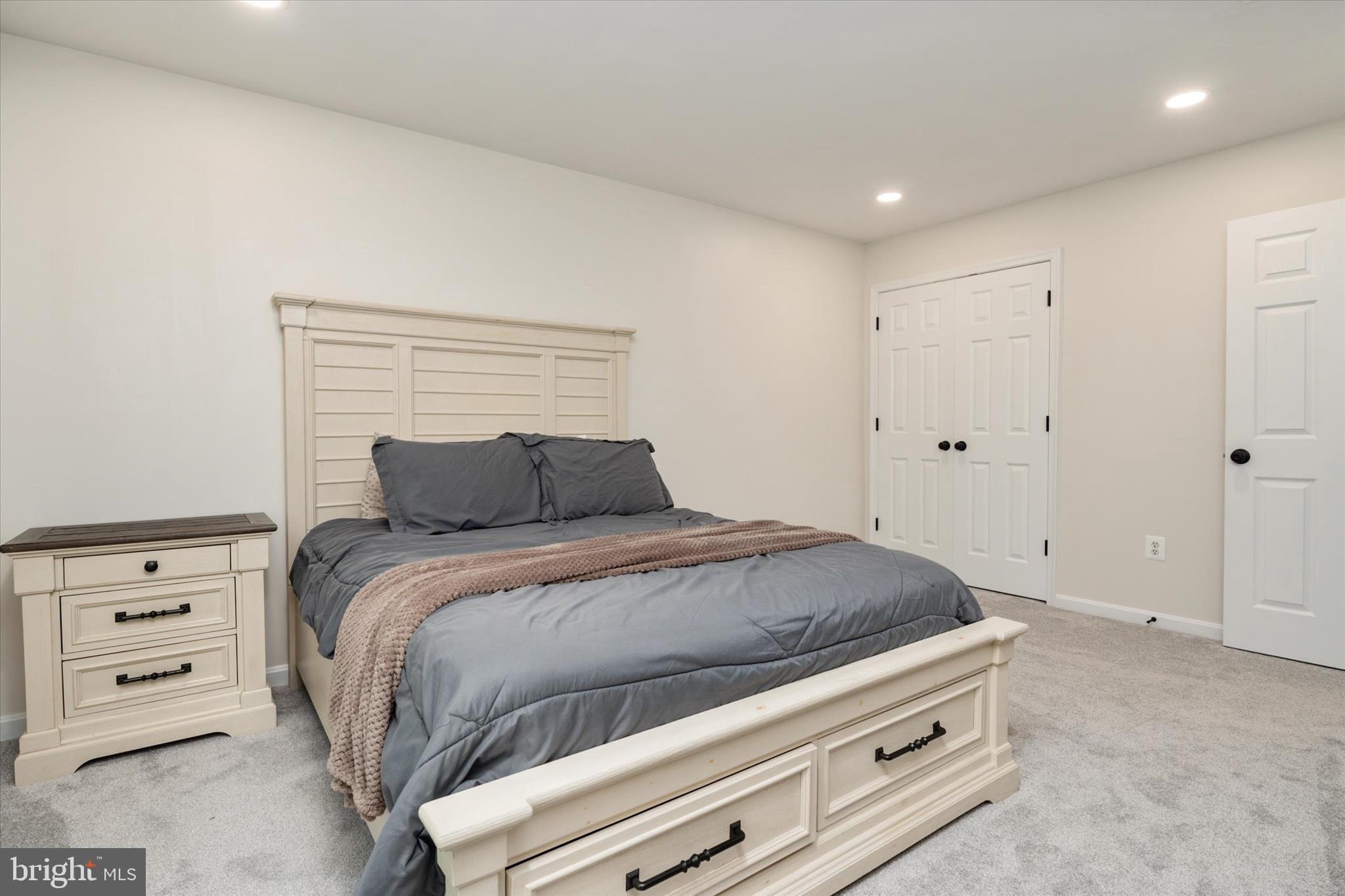 SAYBROOKE WOODS - Residential