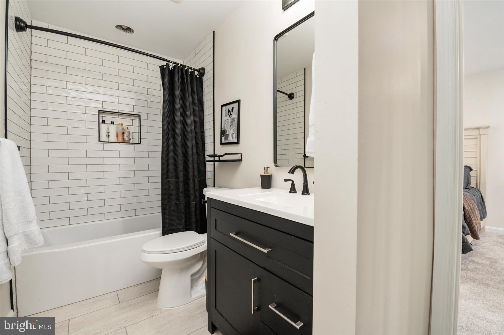 SAYBROOKE WOODS - Residential