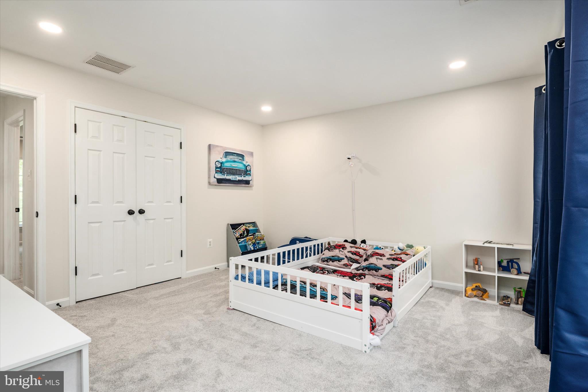 SAYBROOKE WOODS - Residential