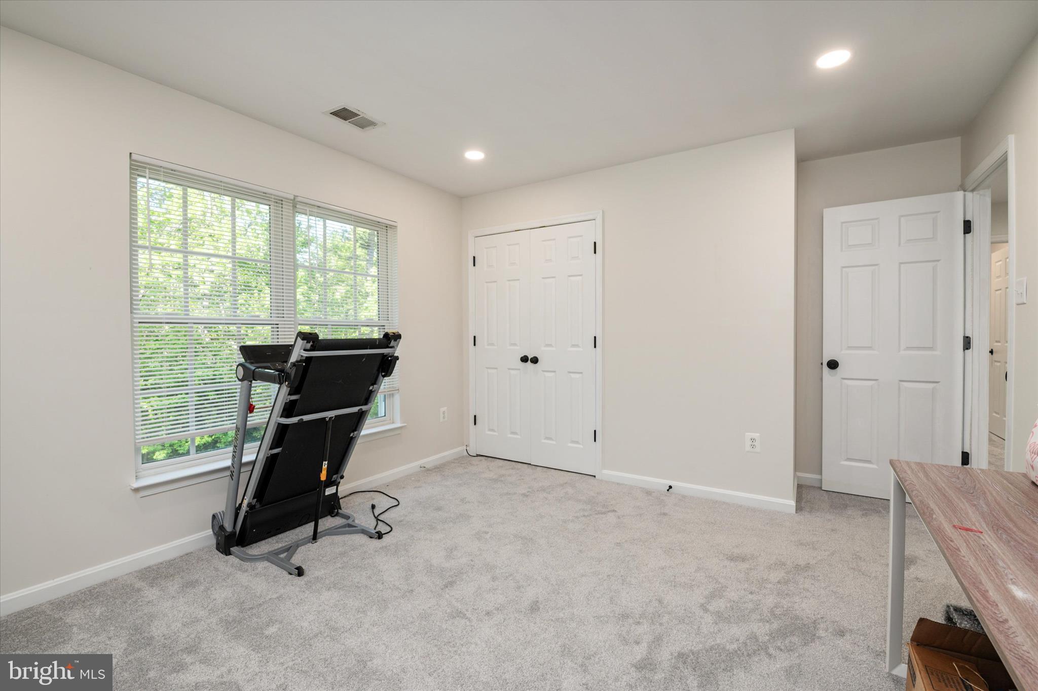 SAYBROOKE WOODS - Residential