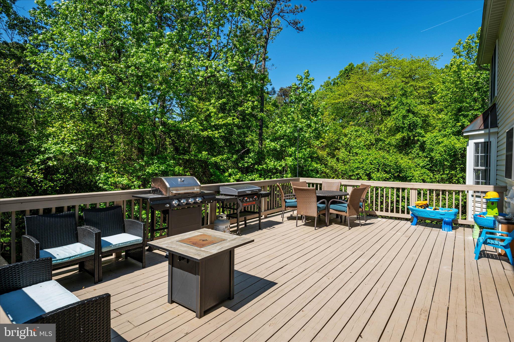 SAYBROOKE WOODS - Residential