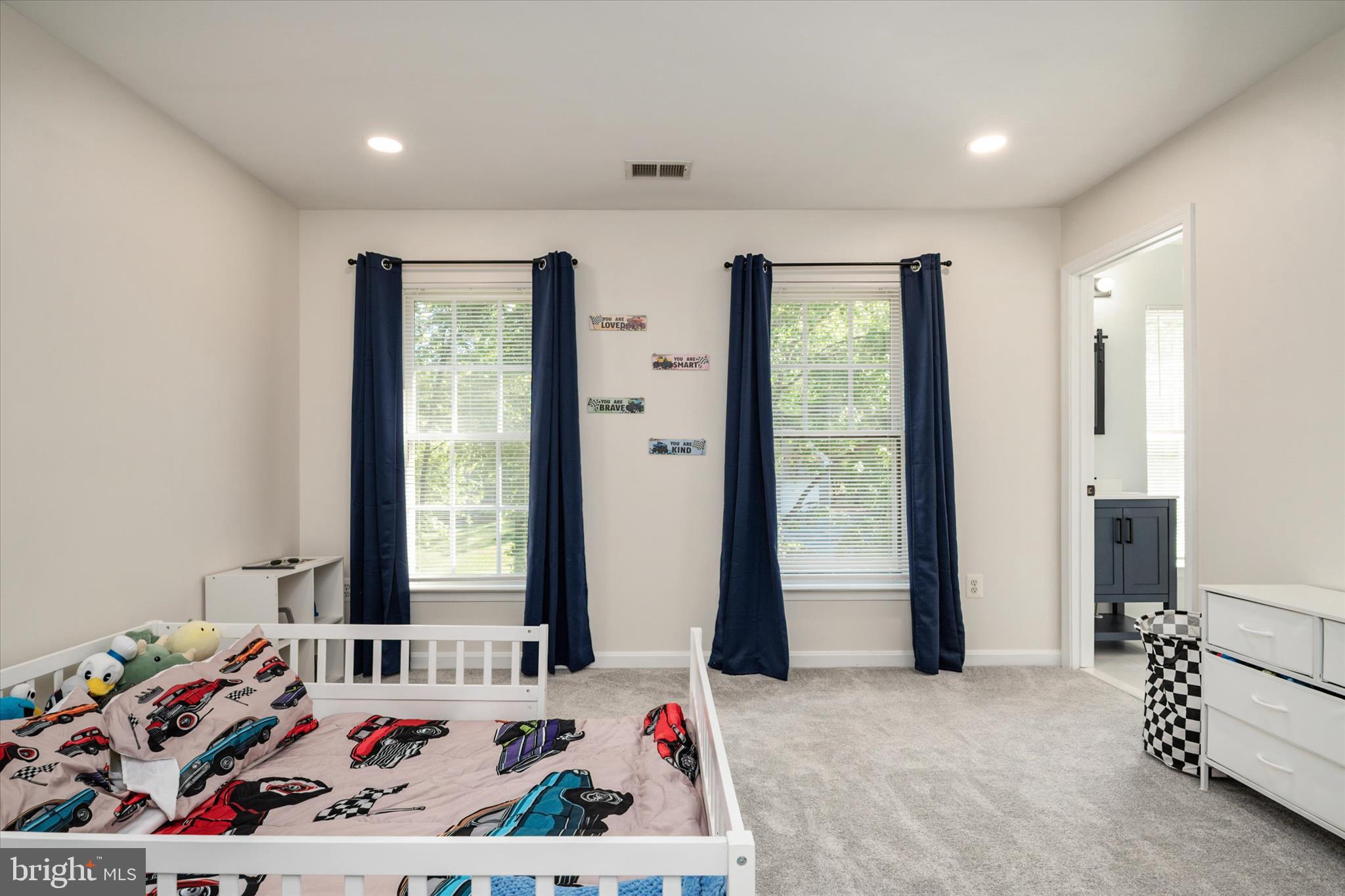 SAYBROOKE WOODS - Residential