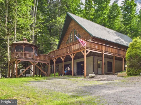 MLS: PAWN2000898