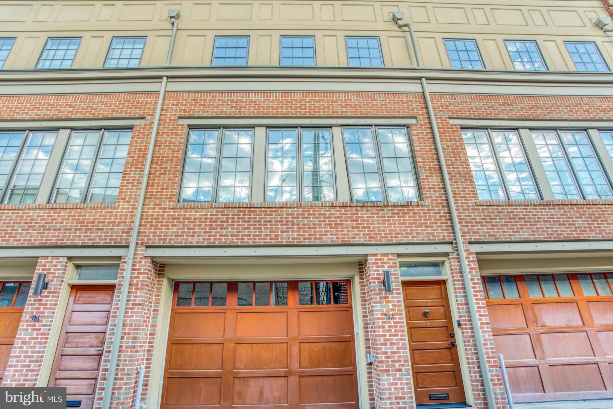 FELLS POINT HISTORIC DISTRICT - Residential