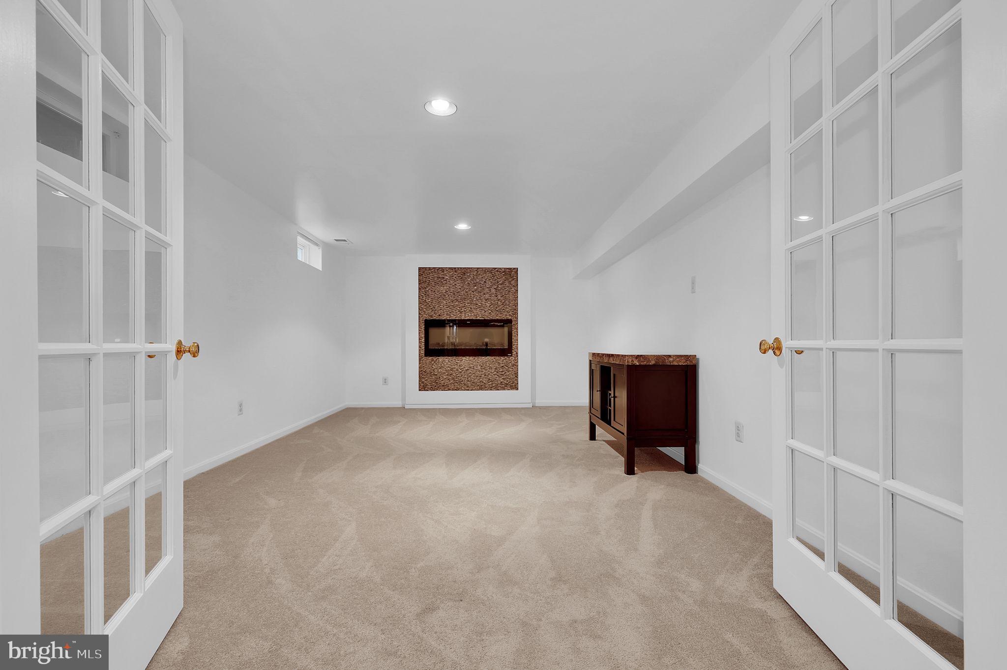 CHERRYVALE - Residential